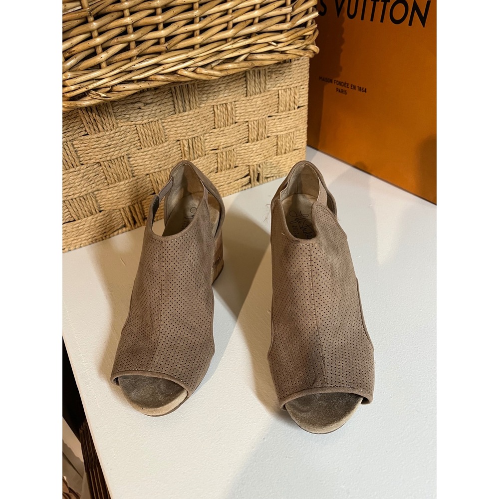 LifeStride Hinx Taupe Perforated Peep Toe Cork Wedge Sandals‎ Womens 6.5